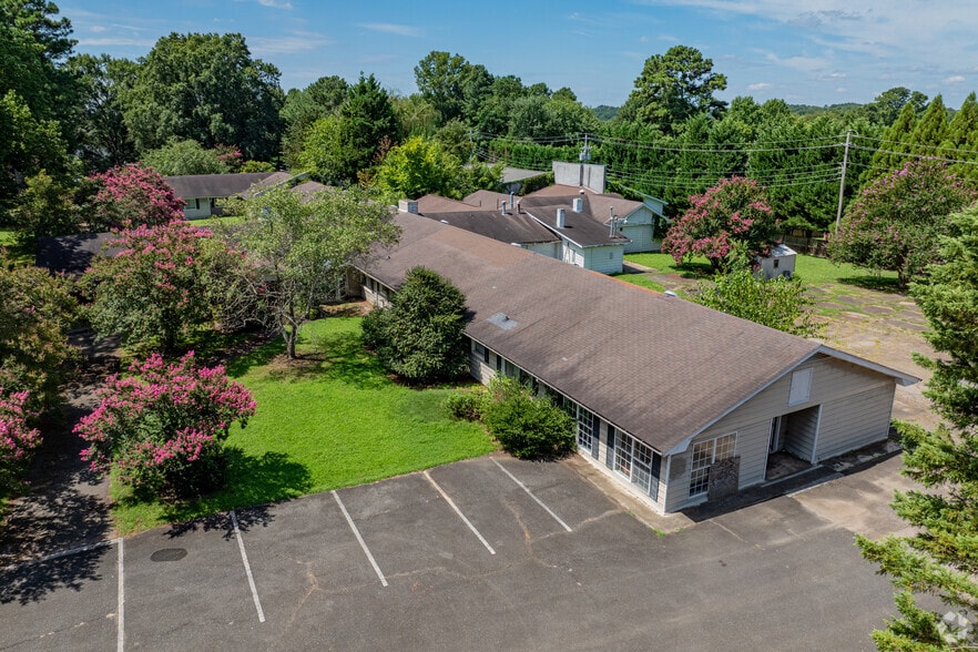 306 S Allen Rd, Wake Forest, NC à vendre - Photo de l’immeuble – Image 3 sur 23