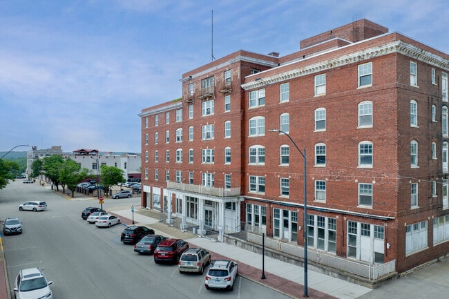 Plus de détails pour Historic Strategic Redevelopment Block – à vendre, La Salle, IL