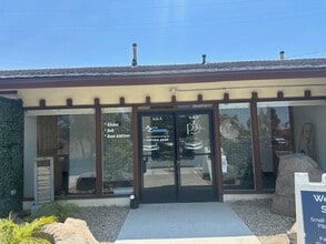 7434 Jackson Dr, San Diego, CA à louer Photo de l’immeuble– Image 2 sur 15
