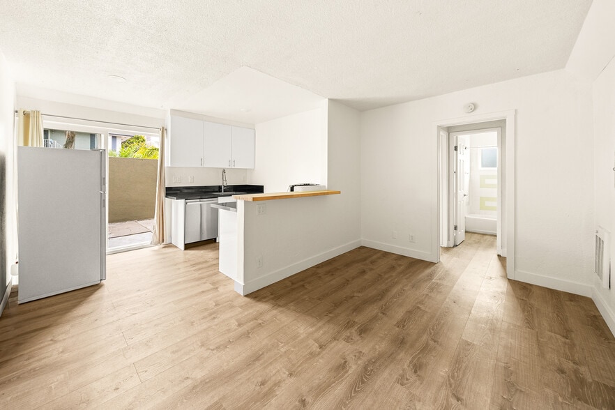 6597 Trigo Rd, Goleta, CA à vendre - Photo intérieure – Image 1 sur 19