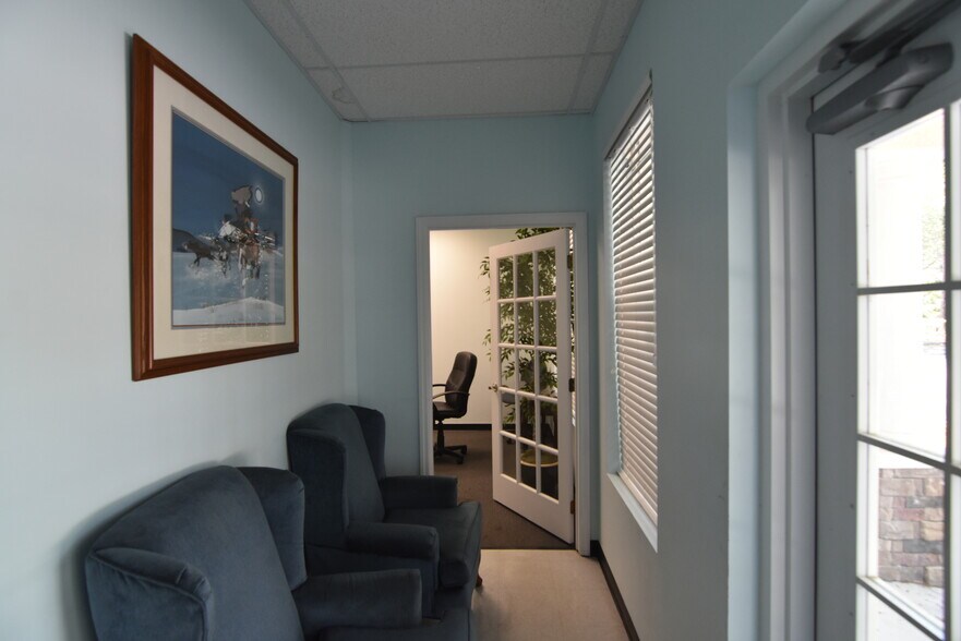 10843 Park Dr, Riverview, FL à louer - Photo de l’immeuble – Image 2 sur 11