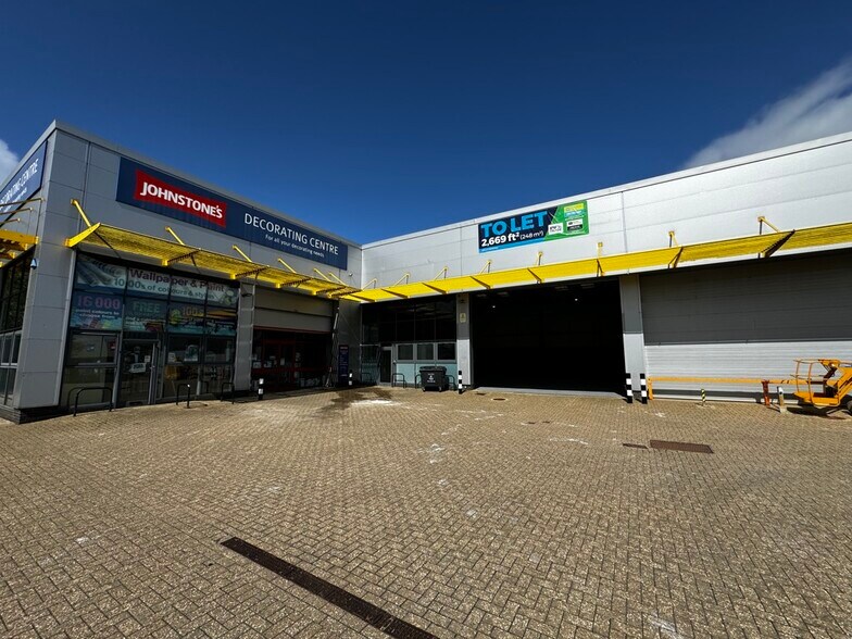 Watling St, Milton Keynes à louer - Photo de l’immeuble – Image 1 sur 1