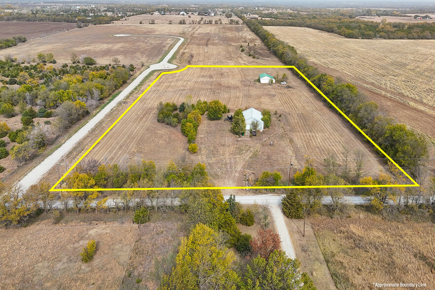 SW 220th St., Douglass, KS à vendre - Photo de l’immeuble – Image 2 sur 42