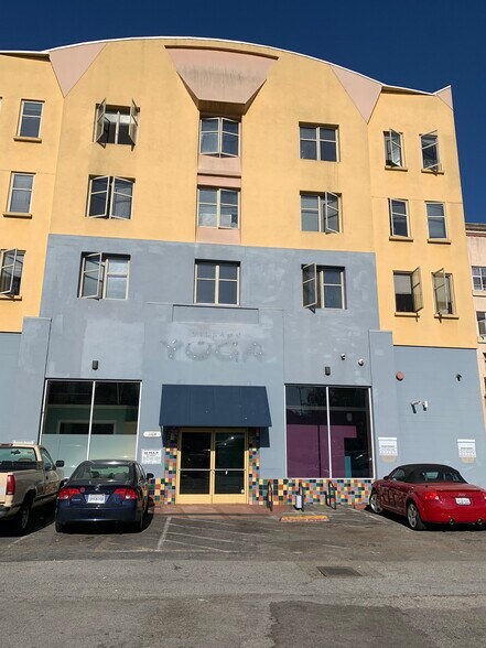 1110 Pacific Ave, Santa Cruz, CA à louer - Photo de l’immeuble – Image 3 sur 3