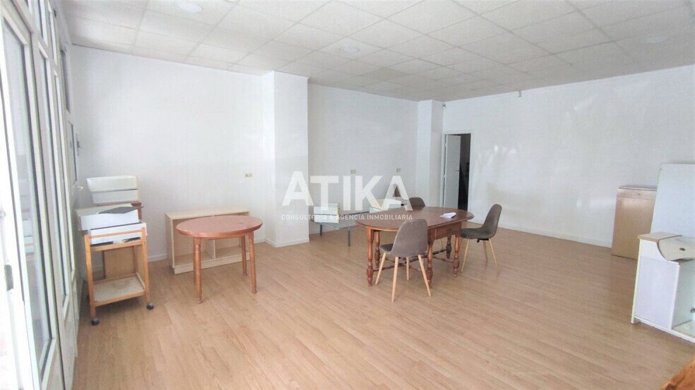Local commercial dans Ontinyent à vendre - Photo de l’immeuble – Image 2 sur 7