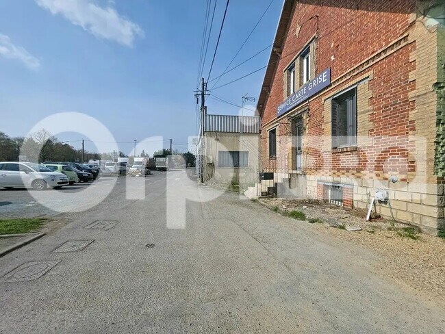 Plus de détails pour Bureau à louer