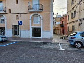 Local commercial dans Sant Carles de la Ràpita, Tarragona à louer Photo de la construction– Image 2 sur 6