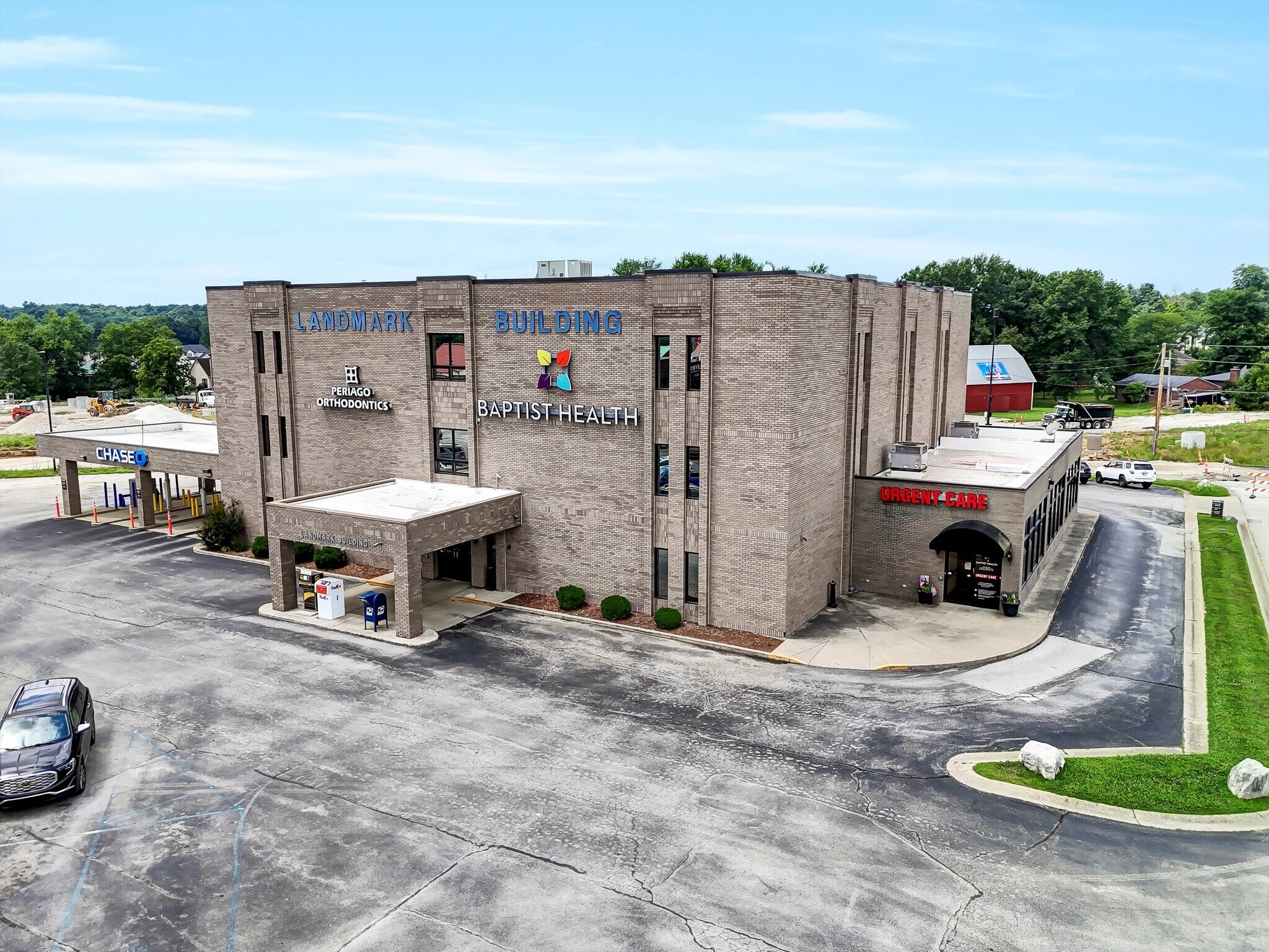 800 Highlander Point Dr, Floyds Knobs, IN à vendre Photo de l’immeuble– Image 1 sur 18