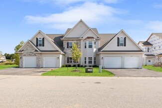 Plus de détails pour 1850 Woodland Way, Slinger, WI - Logement à vendre