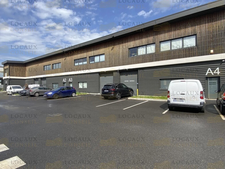 8 Rue Georges Melies, Cormeilles-en-Parisis à louer - Photo de l’immeuble – Image 1 sur 6