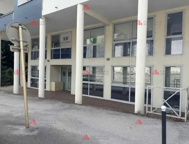 5 Rue Charles Krug, Besançon à vendre - Photo de l’immeuble – Image 3 sur 5