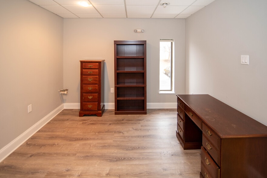 14800-14820 Physicians Ln, Rockville, MD à vendre - Photo intérieure – Image 2 sur 8