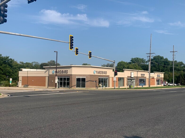 1S550 Route 83, Oakbrook Terrace, IL à louer - Photo de l’immeuble – Image 2 sur 5