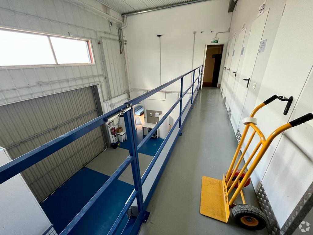 Industriel/Logistique dans Ávila, Ávila à vendre Photo intérieure– Image 1 sur 2