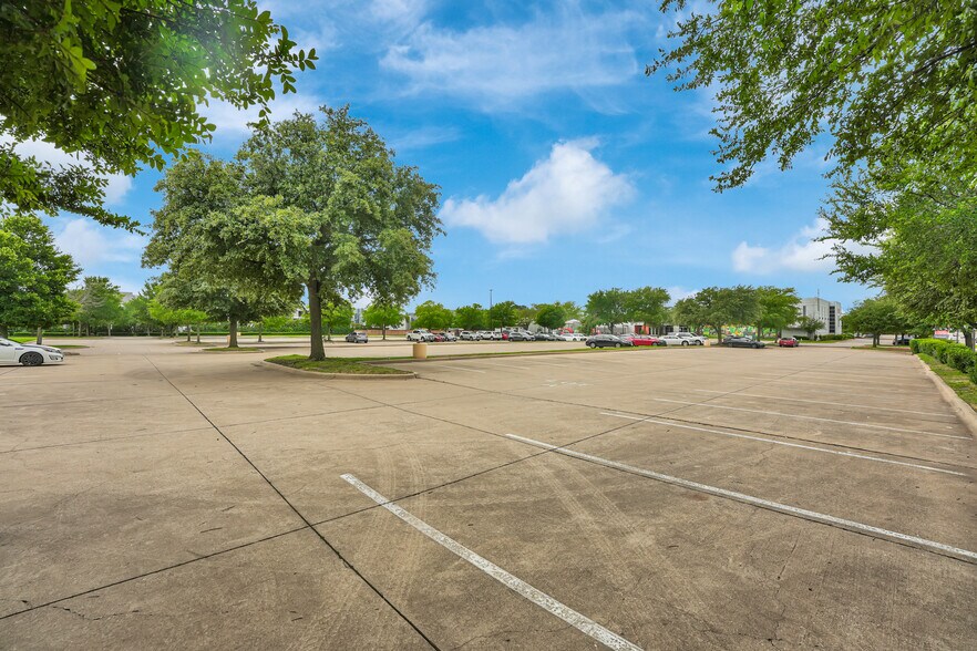 2550 Belt Line Rd, Garland, TX à vendre - Photo de l’immeuble – Image 3 sur 23