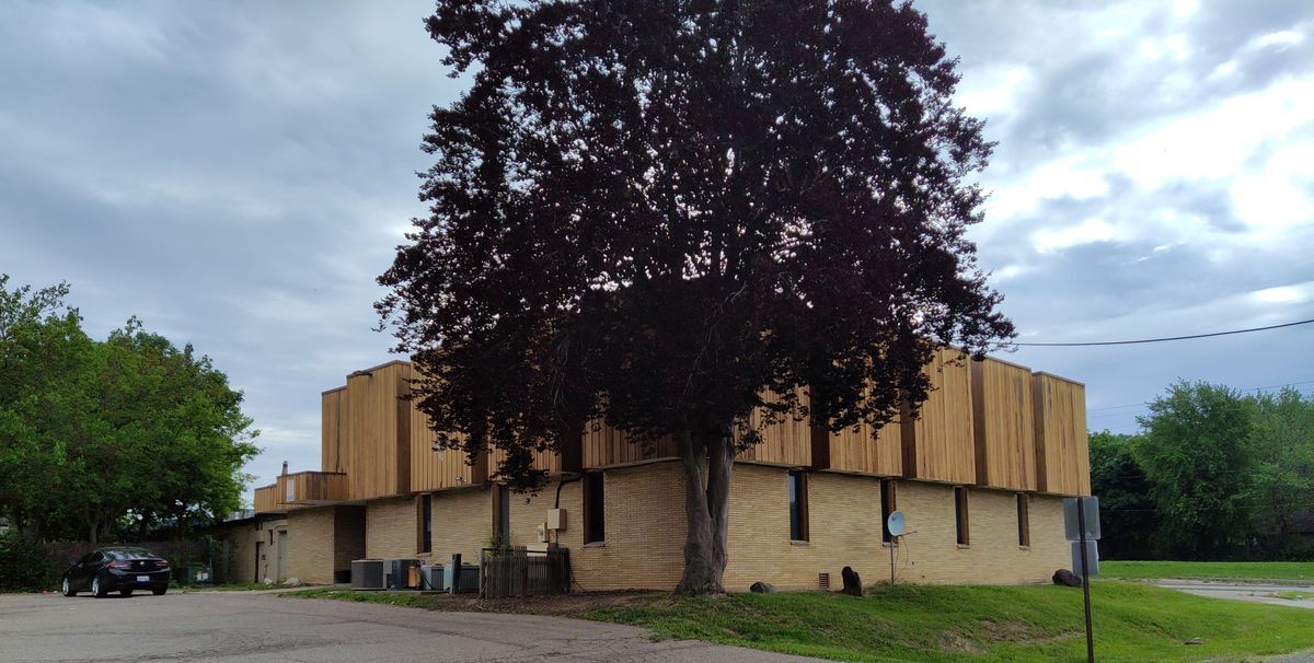 1177-1183 Ballenger Hwy, Flint, MI à louer Photo de l’immeuble– Image 1 sur 5