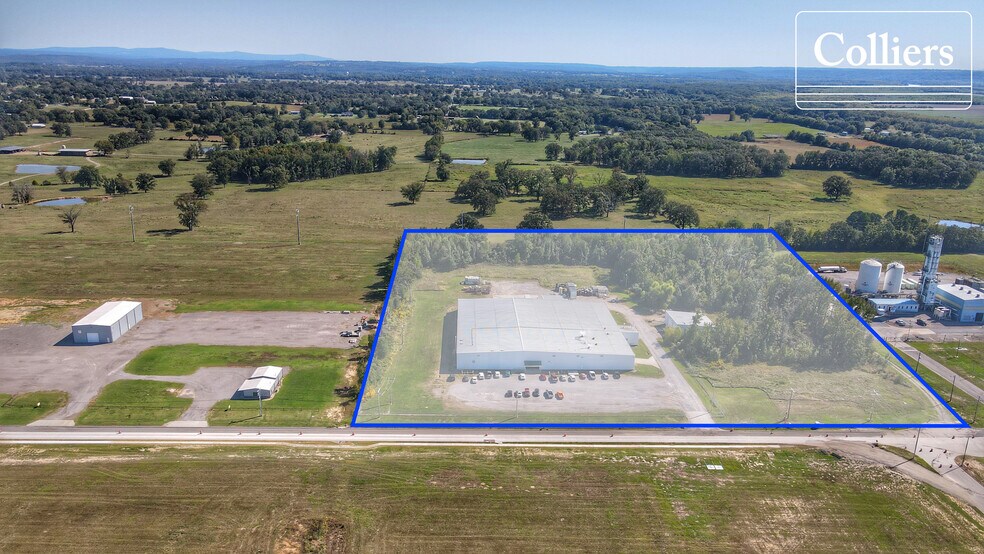 532 Industrial Park Dr, Mulberry, AR à vendre - Photo de l’immeuble – Image 2 sur 17