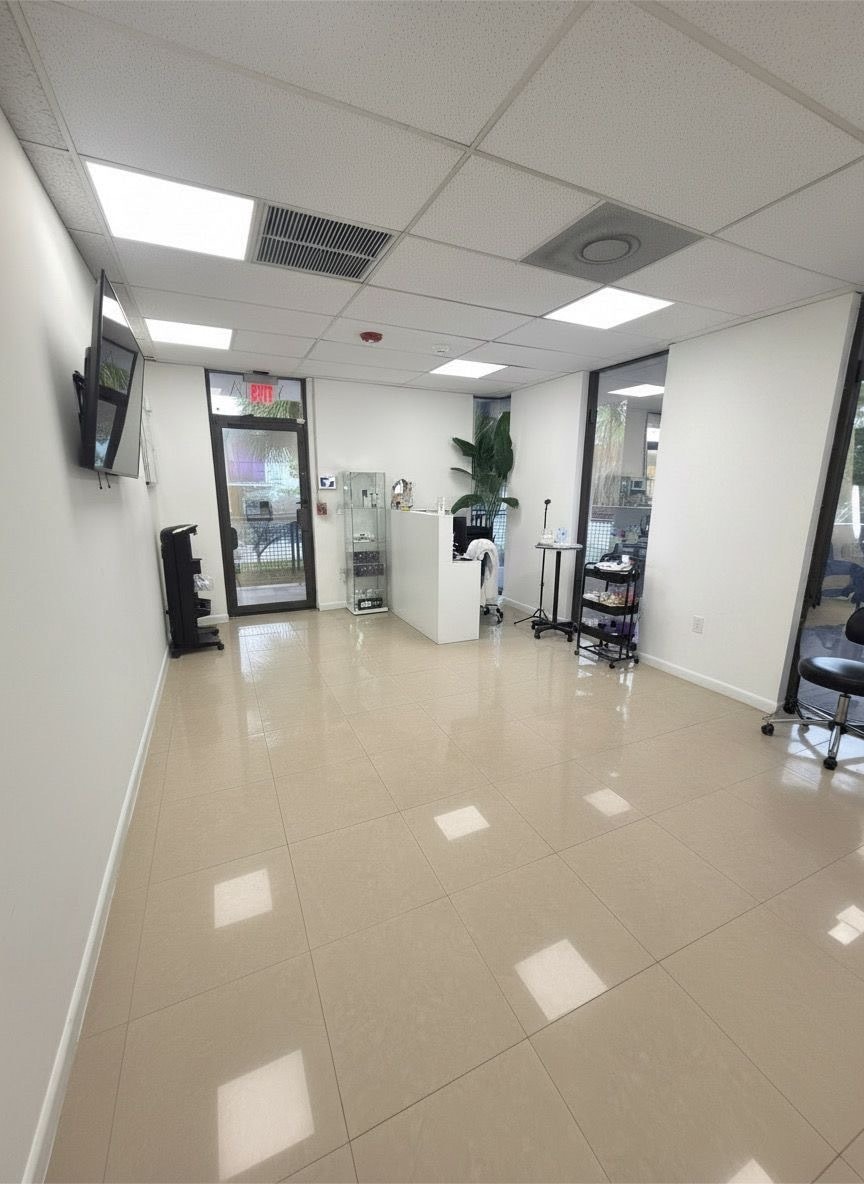 3901 NW 79th Ave, Doral, FL à louer Photo intérieure– Image 1 sur 16