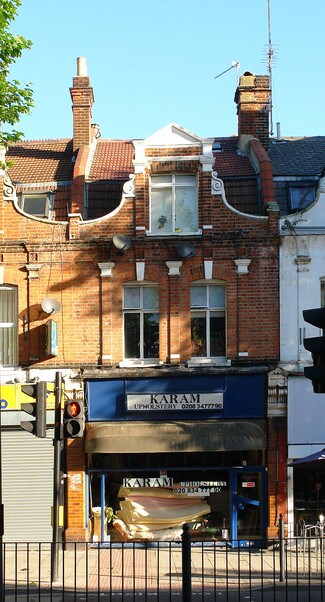 Plus de détails pour 27 High St, Londres - Local commercial à louer