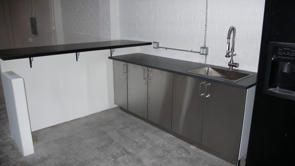 6608-6610 Lexington Ave, Los Angeles, CA à vendre - Photo de l’immeuble – Image 3 sur 38