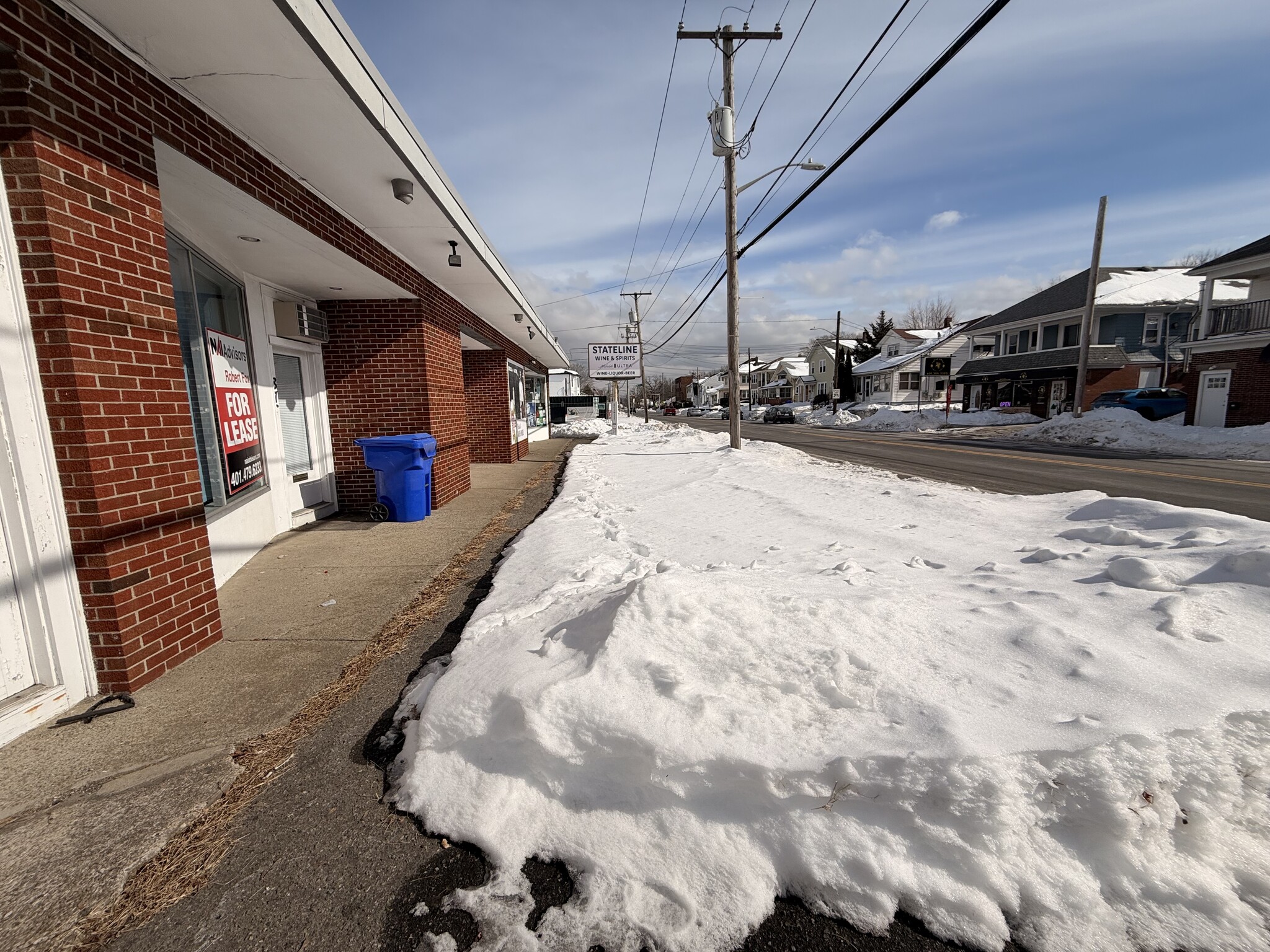 876 Central Ave, Pawtucket, RI à louer Photo intérieure– Image 1 sur 10