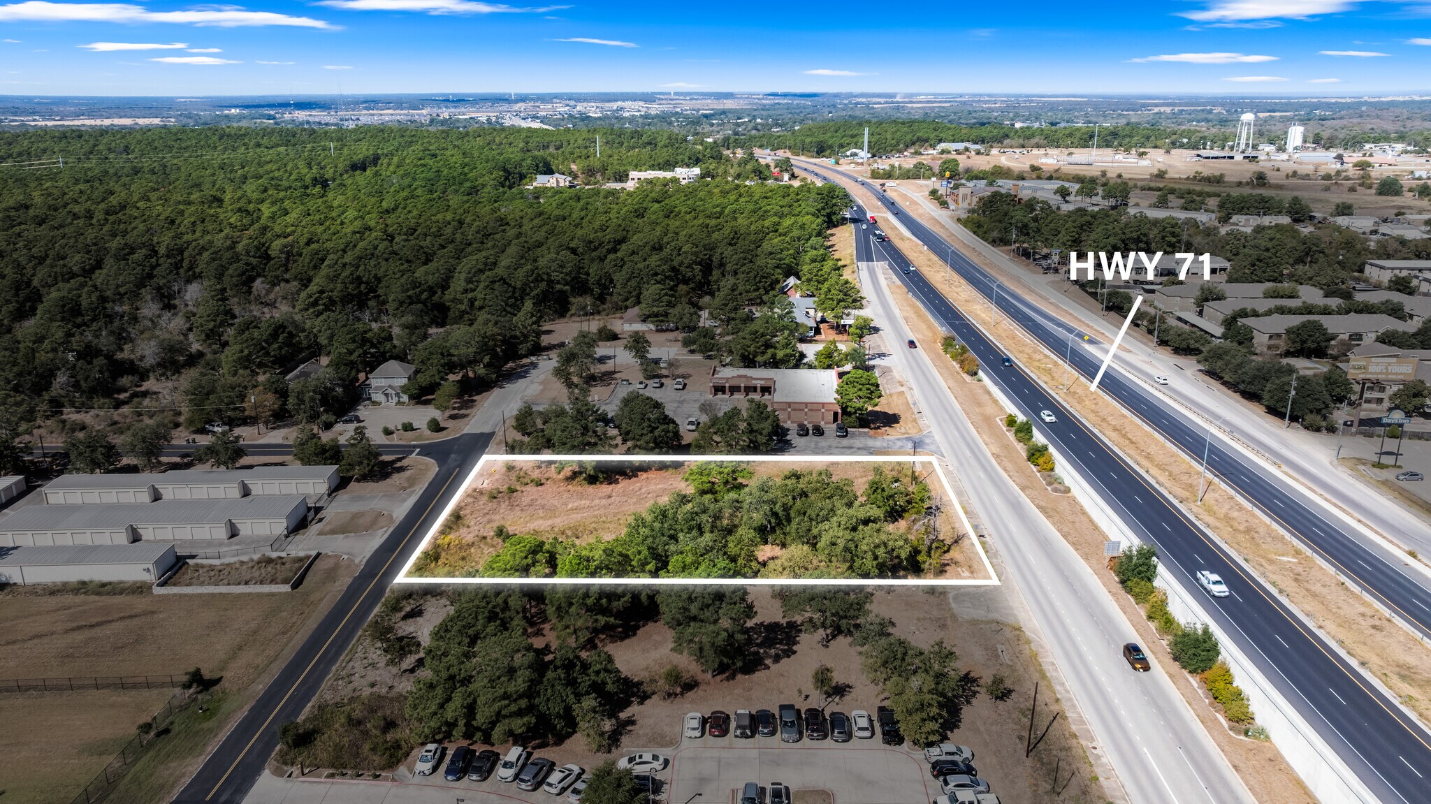 3999 State 71 hwy, Bastrop, TX à vendre Photo principale– Image 1 sur 18