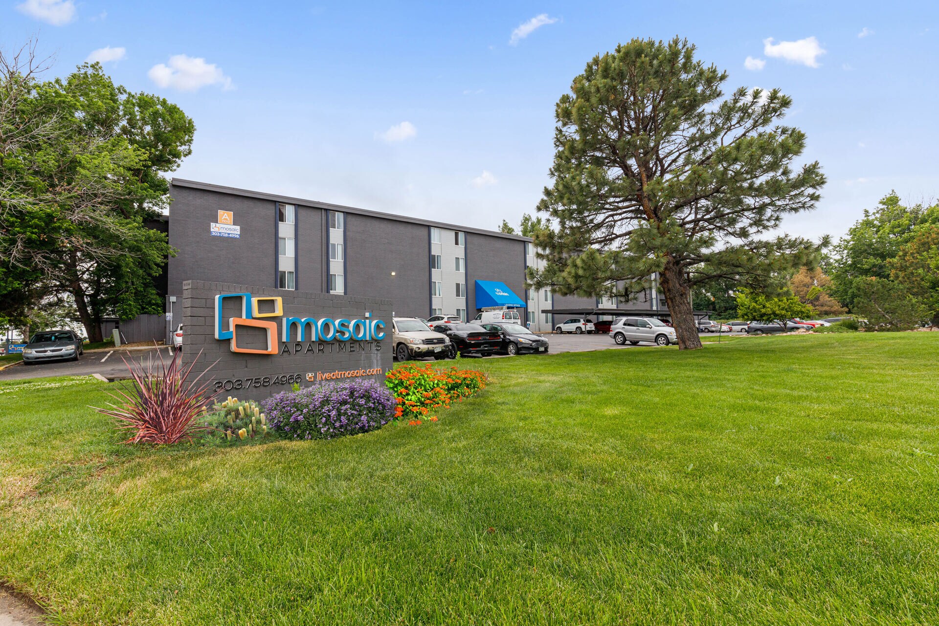 7100 E Evans Ave, Denver, CO à vendre Photo principale– Image 1 sur 37