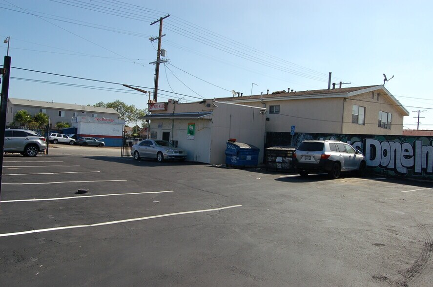 3020 W Slauson Ave, Los Angeles, CA à vendre - Photo de l’immeuble – Image 2 sur 8