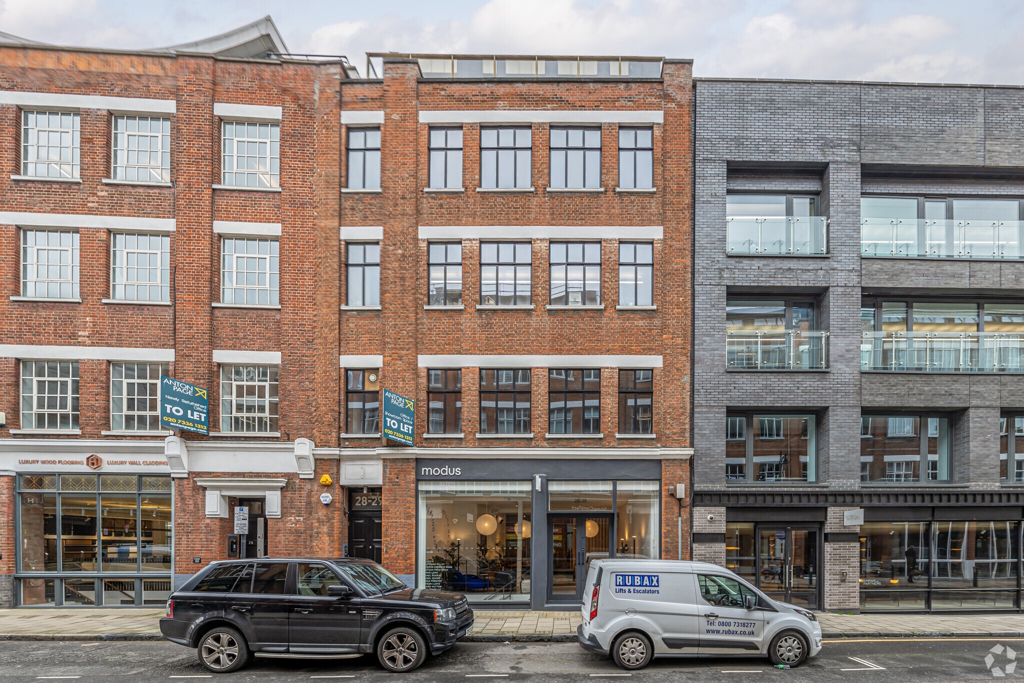 28-29A Great Sutton St, Londres à louer Photo principale– Image 1 sur 11
