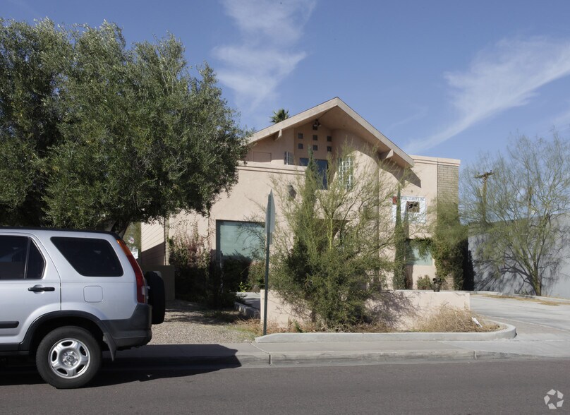 3002 N 67th Pl, Scottsdale, AZ à vendre - Photo de l’immeuble – Image 3 sur 9