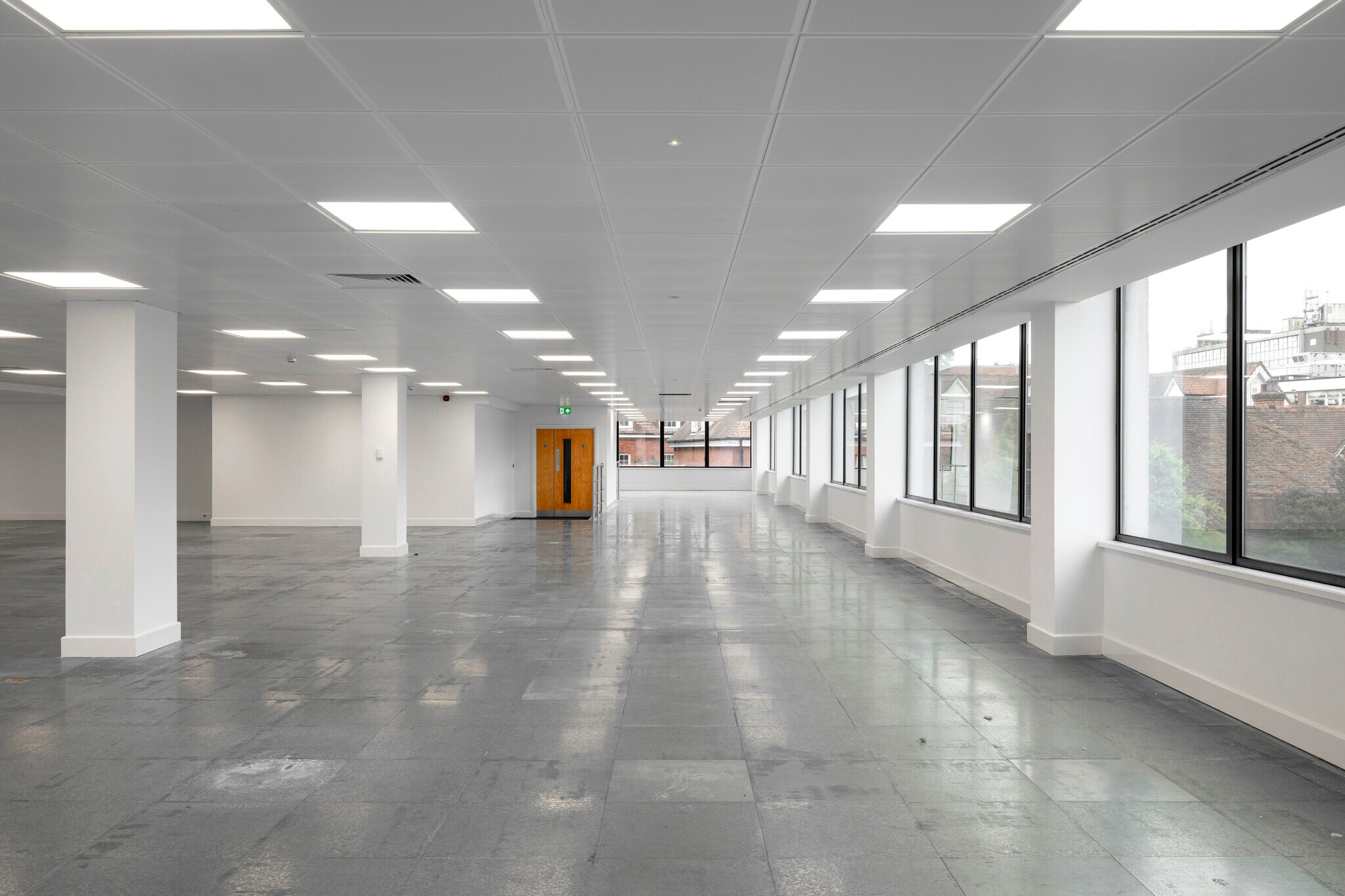 Blenheim Ct, Solihull à louer Photo de l’immeuble– Image 1 sur 12