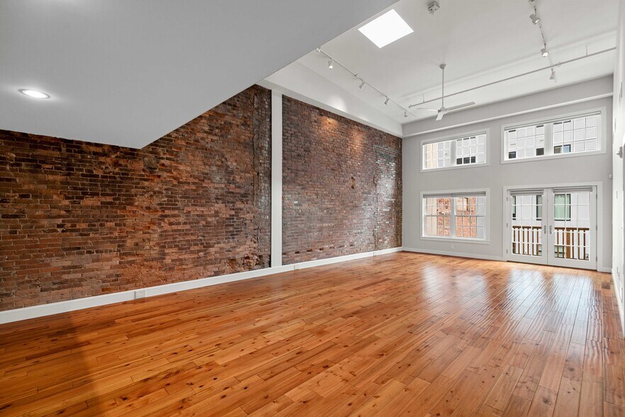 91 Church St, New Haven, CT à vendre - Photo de l’immeuble – Image 2 sur 5