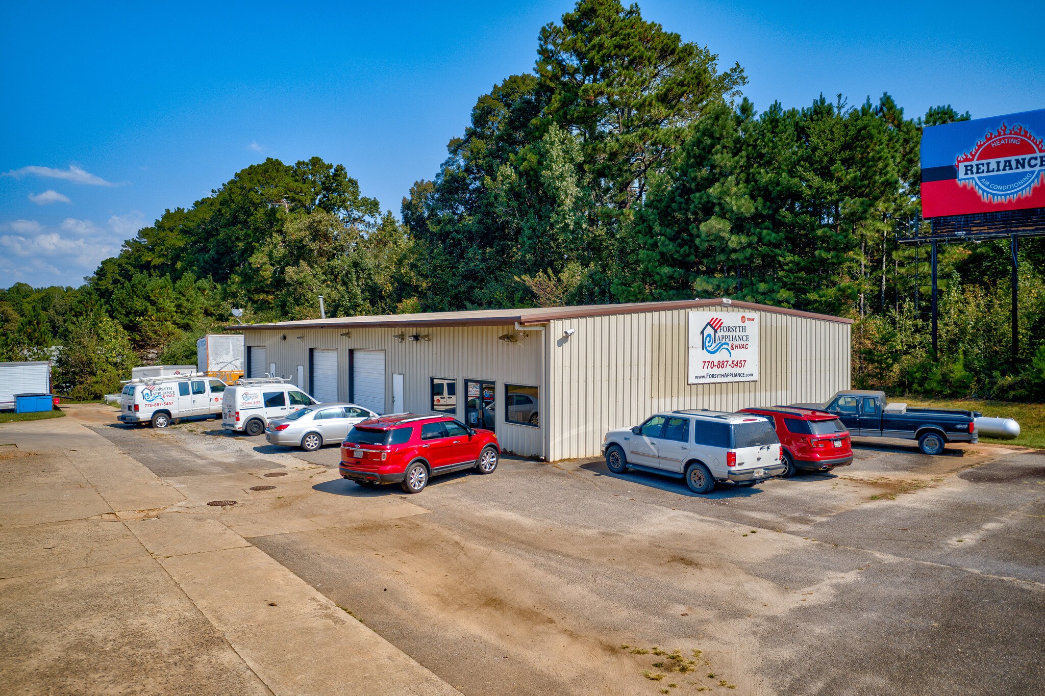 2522 Business Dr, Cumming, GA à vendre Photo principale– Image 1 sur 8