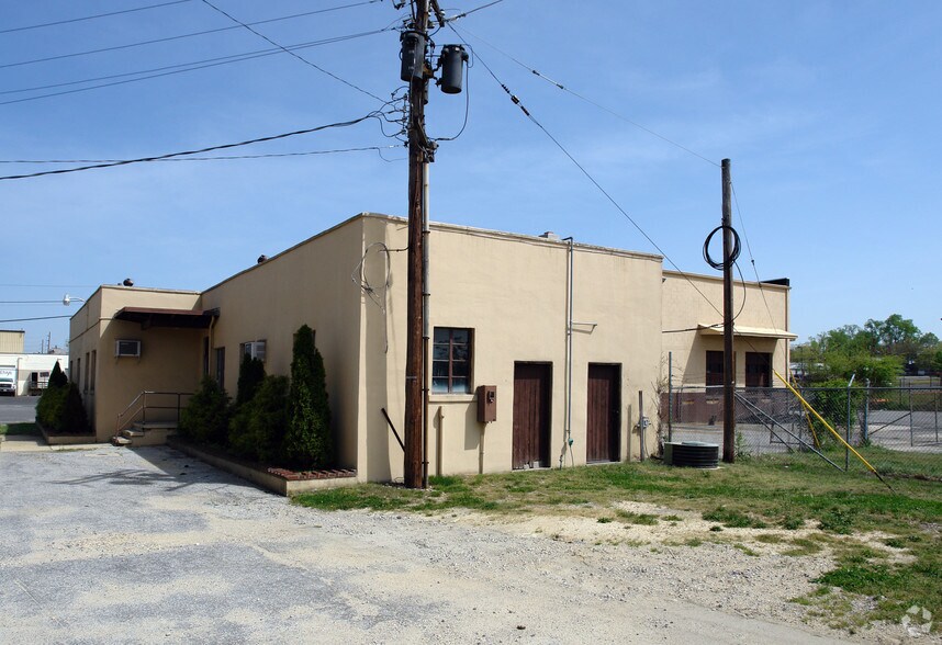 46 N West Ave, Vineland, NJ à louer - Photo de l’immeuble – Image 2 sur 45