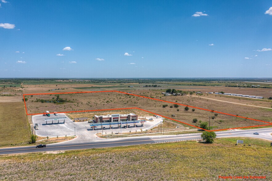 Camino Real, Maxwell, TX à vendre - Photo de l’immeuble – Image 1 sur 20