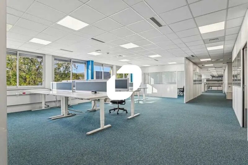 Bureau dans Drancy à louer - Photo de l’immeuble – Image 3 sur 8