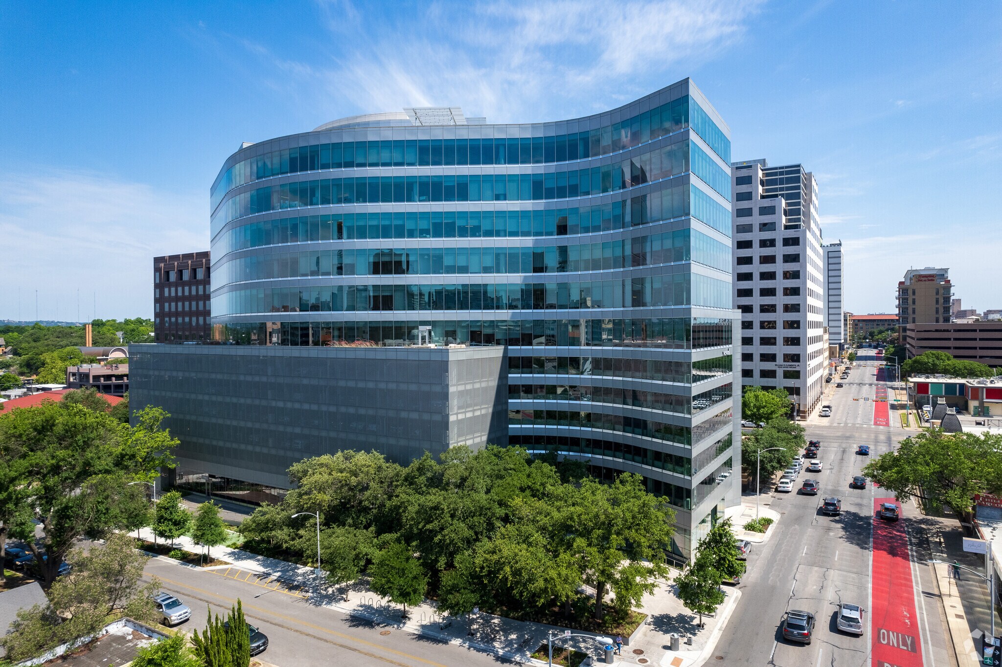 1400 Lavaca St, Austin, TX à louer Photo de l’immeuble– Image 1 sur 16