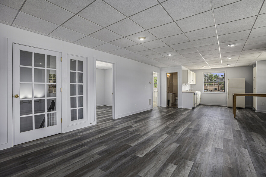 2858 Franklin St, Avondale Estates, GA à louer - Photo intérieure – Image 3 sur 15