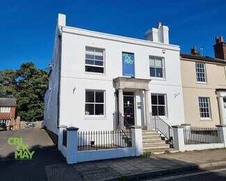 Plus de détails pour 22 London Rd, Horsham - Bureau à louer
