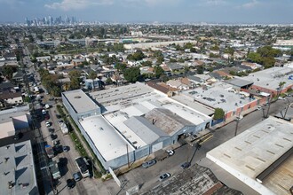 5700 S San Pedro St, Los Angeles, CA - VUE AÉRIENNE  vue de carte - Image1