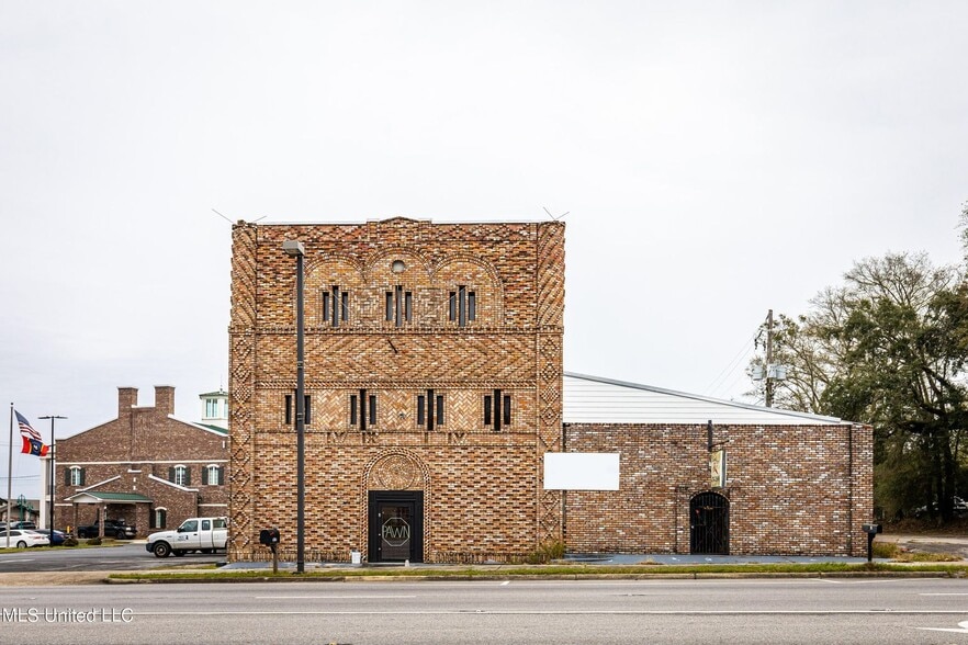 4914 Main St, Moss Point, MS à vendre - Photo principale – Image 1 sur 54