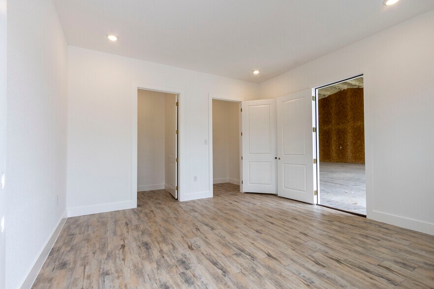 1401 Ranger Hwy, Weatherford, TX à louer - Photo de l’immeuble – Image 3 sur 17