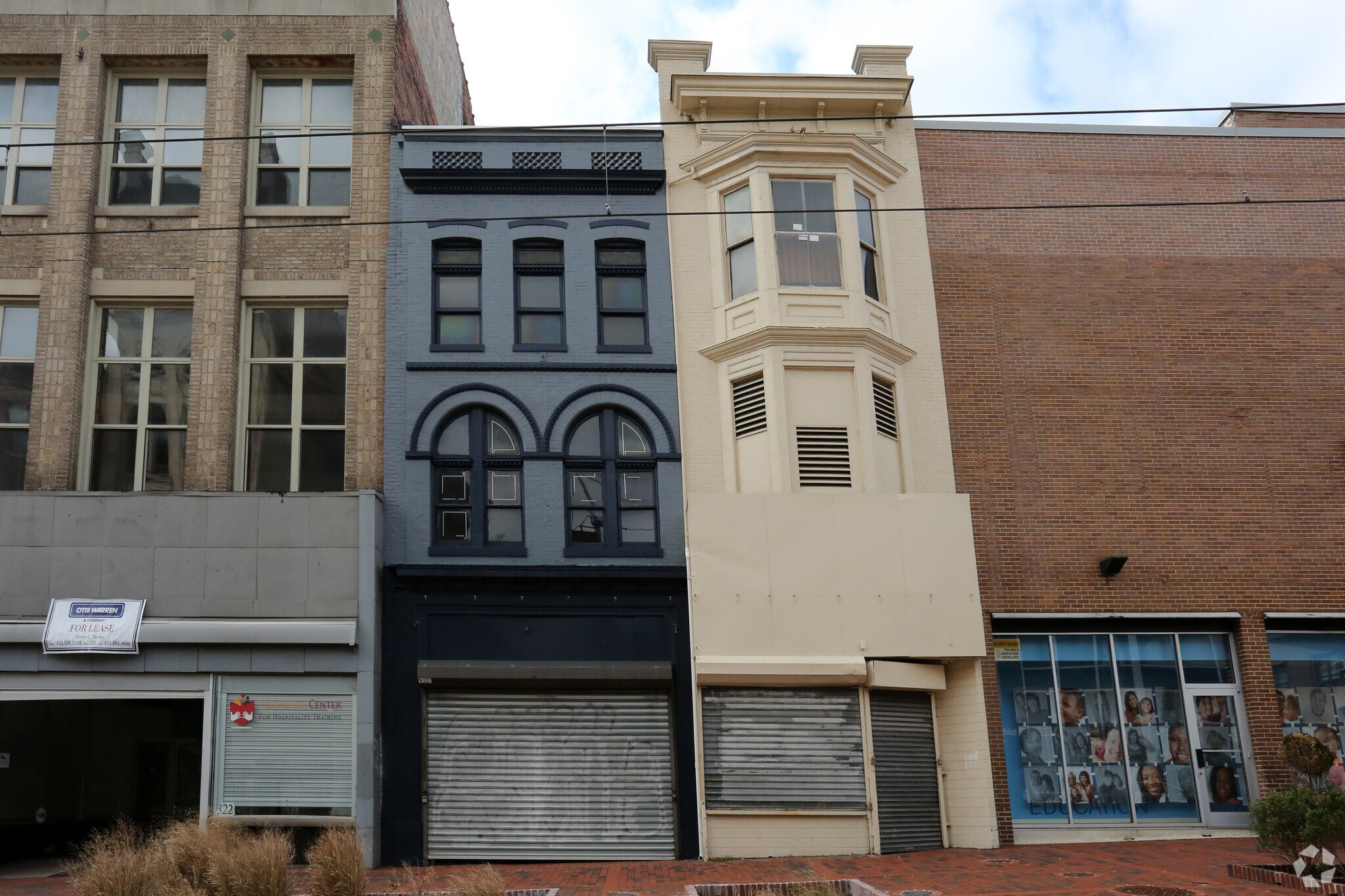326 N Howard St, Baltimore, MD à louer Photo principale– Image 1 sur 4