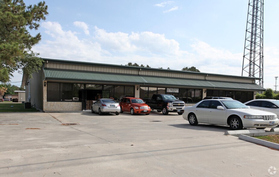 Cypress North Houston Business Park portefeuille de 2 biens à vendre sur LoopNet.fr - Photo principale – Image 1 sur 12