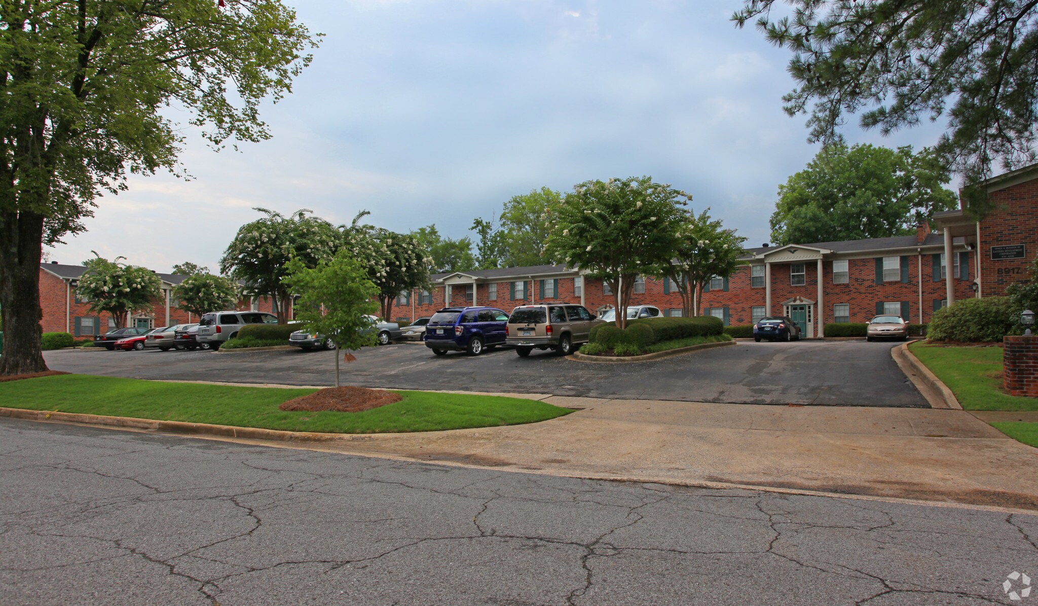 8917 Roebuck Blvd, Birmingham, AL à vendre Photo principale– Image 1 sur 29