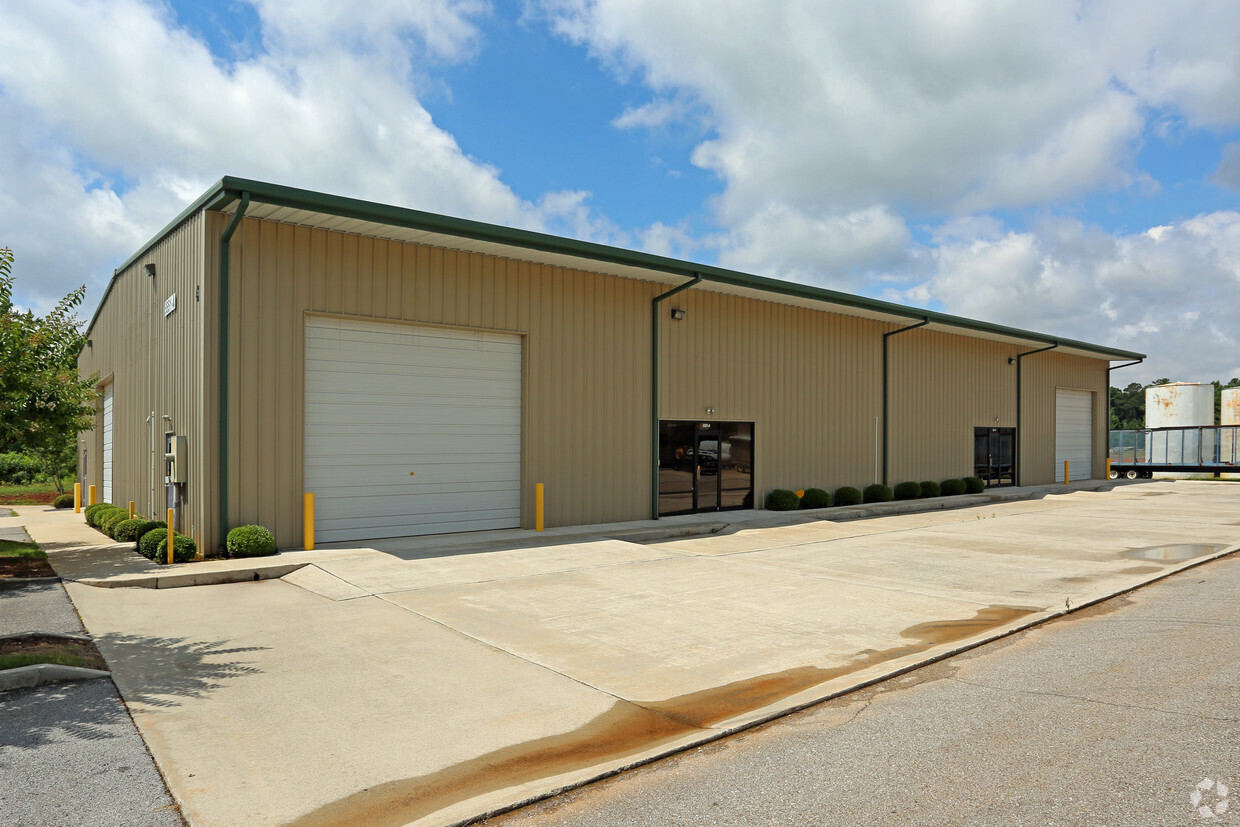 5551A Highway 53, Harvest, AL à louer Photo principale– Image 1 sur 15