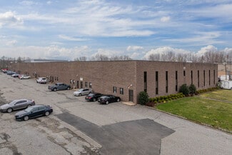 Plus de détails pour 23 Commerce Rd, Fairfield, NJ - Industriel/Logistique à louer