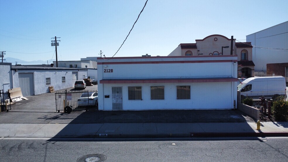 2128 Merced Ave, South El Monte, CA à louer - Photo de l’immeuble – Image 1 sur 7