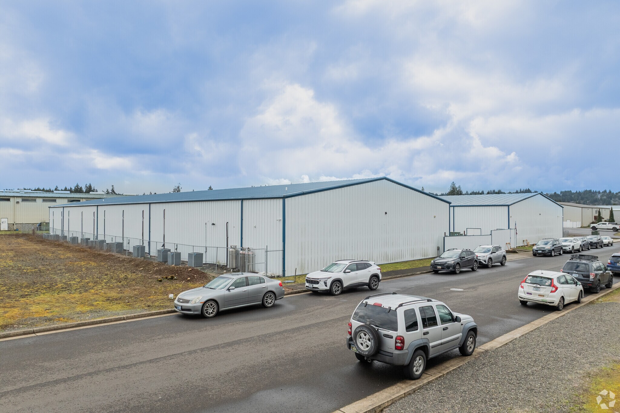 1040 NW Noble Dr, Estacada, OR à vendre Photo principale– Image 1 sur 6