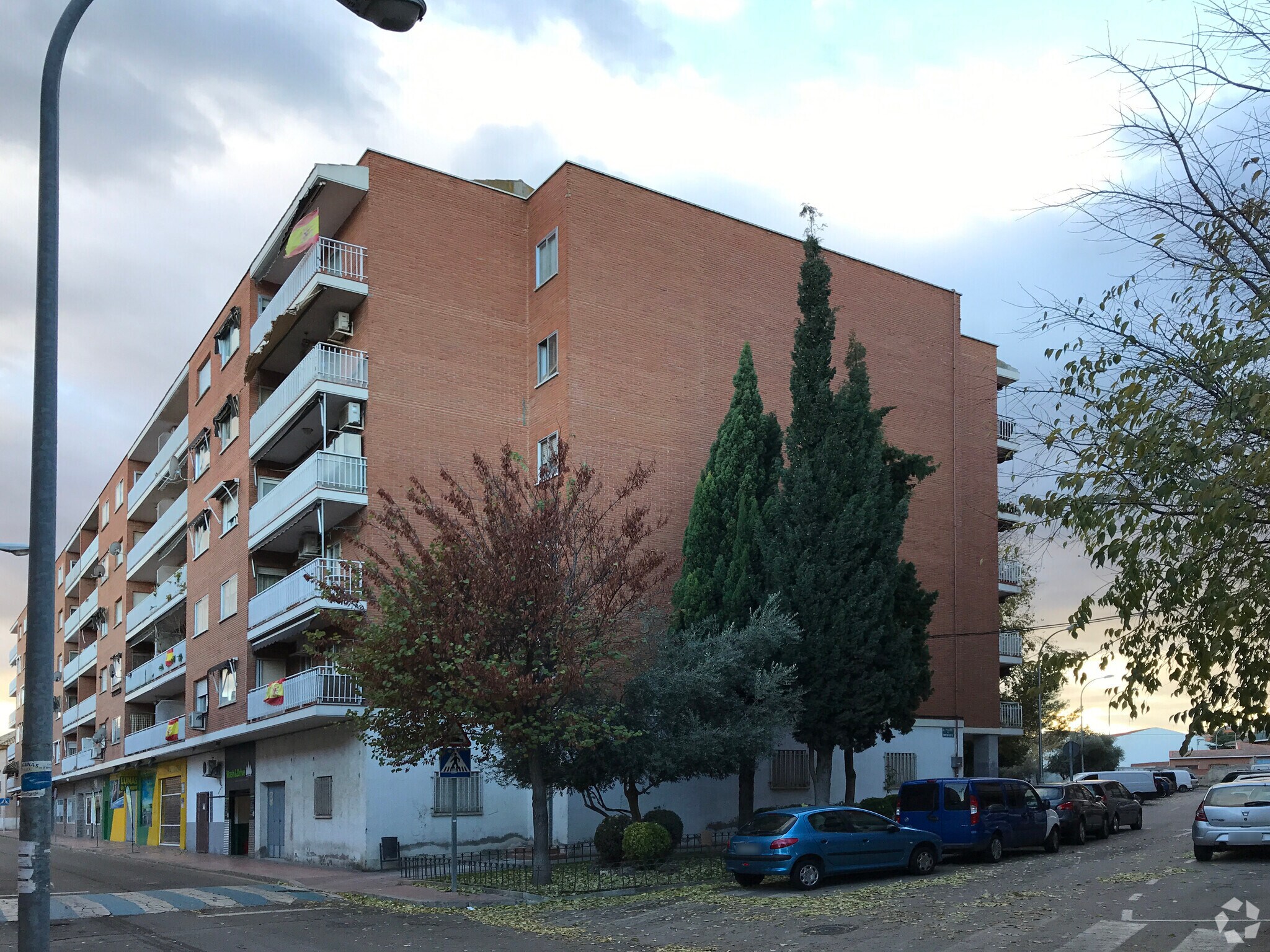 Local commercial dans Ciempozuelos, Madrid à louer Photo principale– Image 1 sur 3